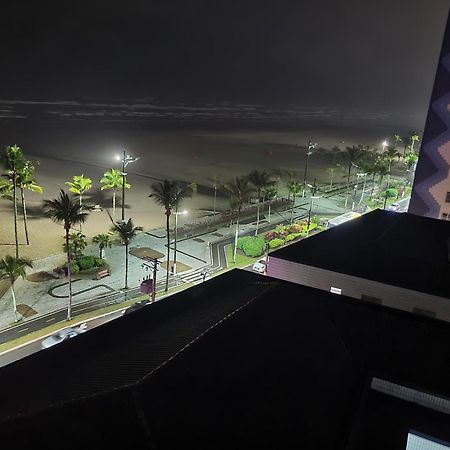 Apartamento Pe Na Areia ปรายากรันเด ภายนอก รูปภาพ